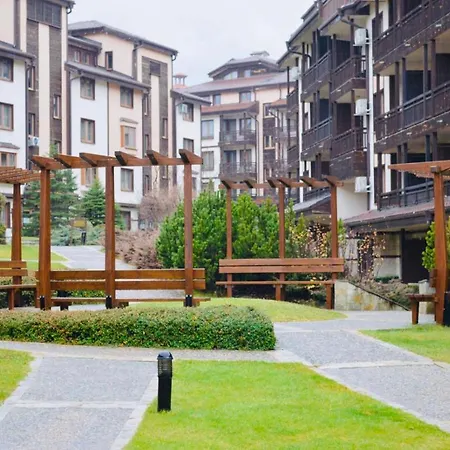 Elinor - Downtown * Bansko